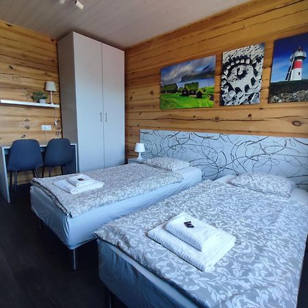 Gøtugjógv Log House Apartamento Exterior foto