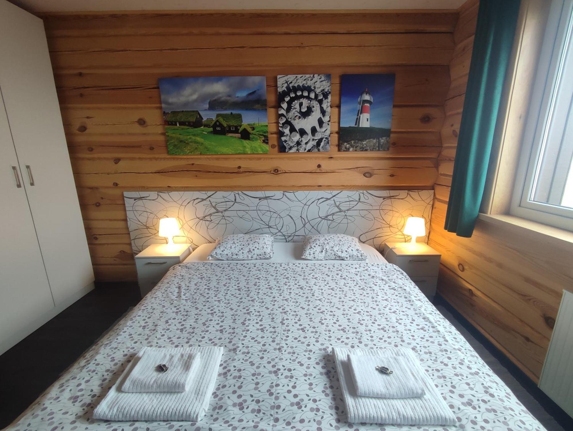 Gøtugjógv Log House Apartamento Exterior foto