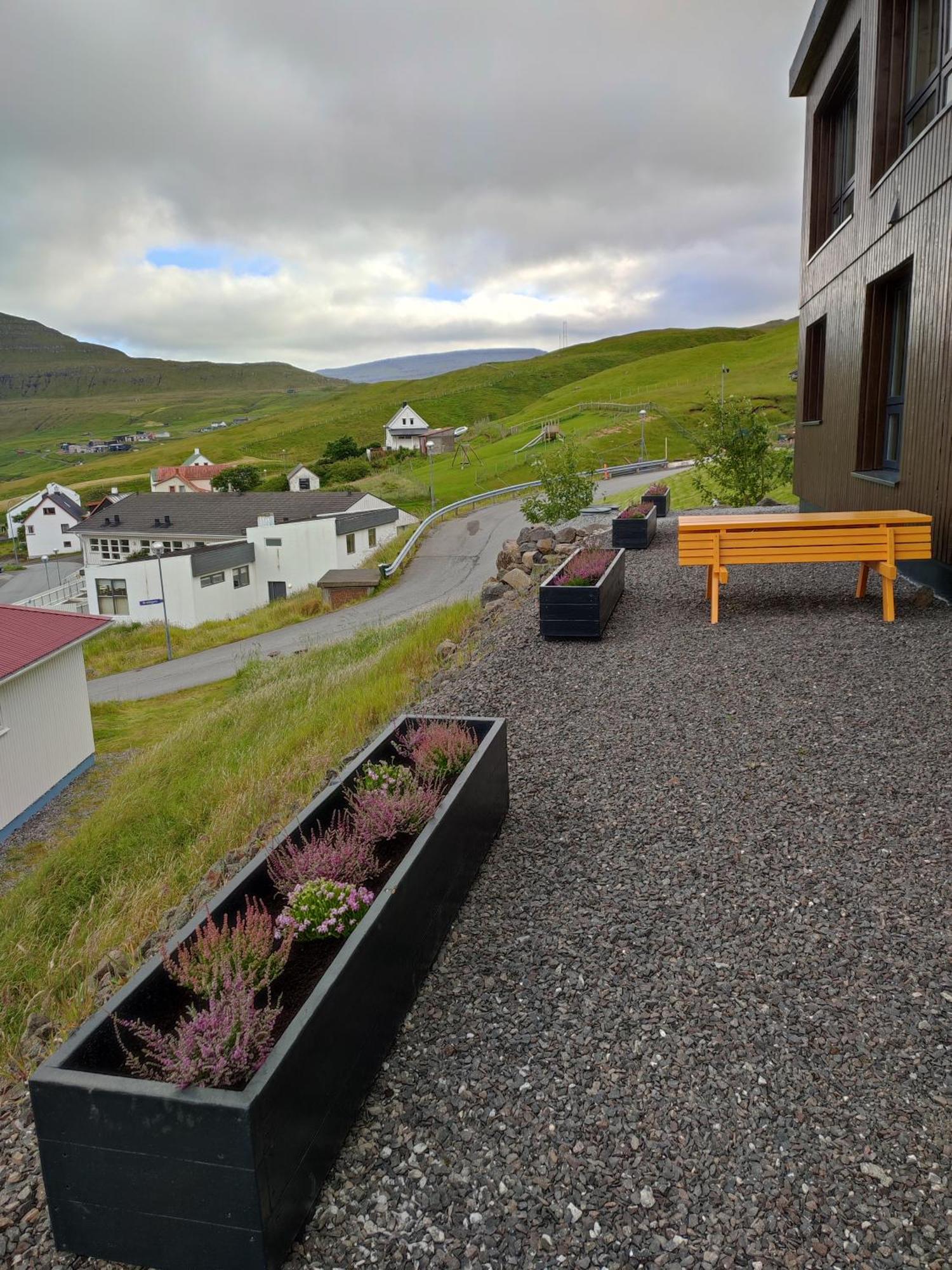 Gøtugjógv Log House Apartamento Exterior foto