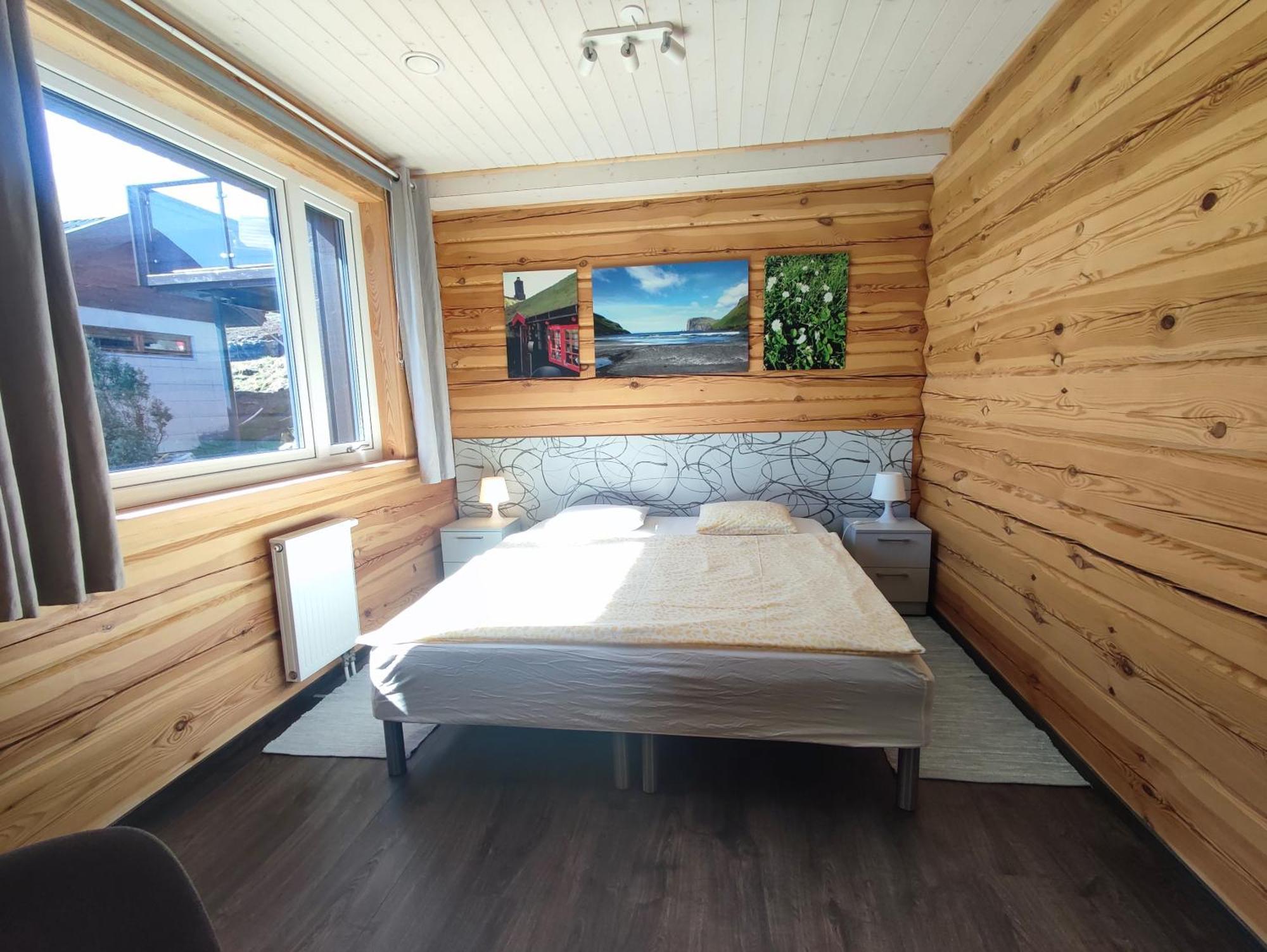 Gøtugjógv Log House Apartamento Exterior foto