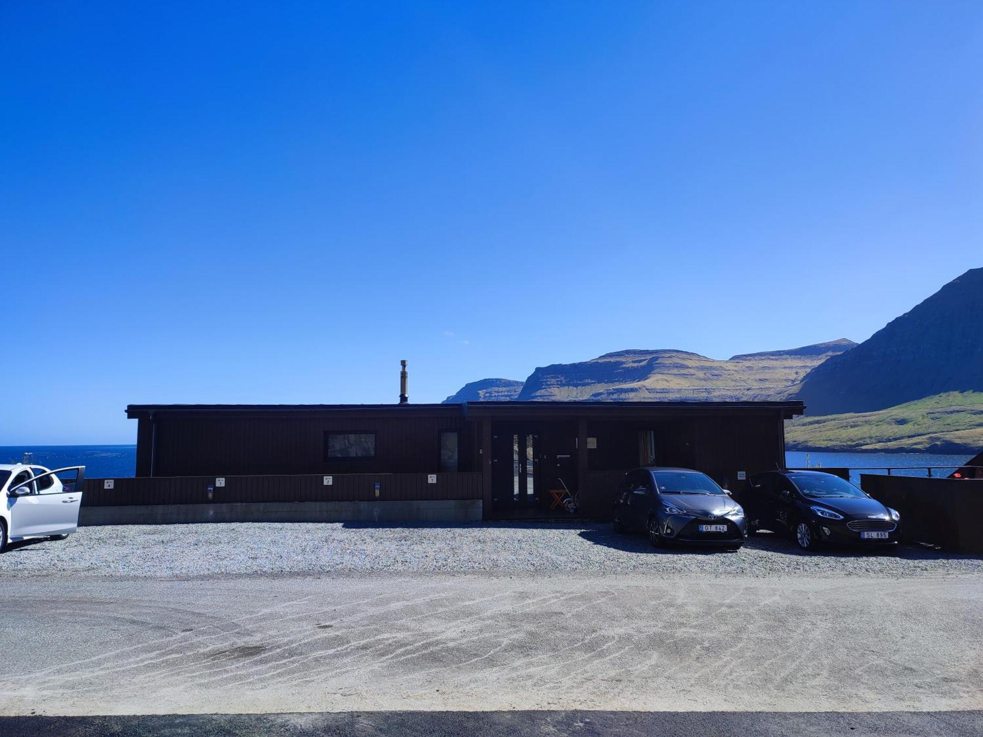 Gøtugjógv Log House Apartamento Exterior foto