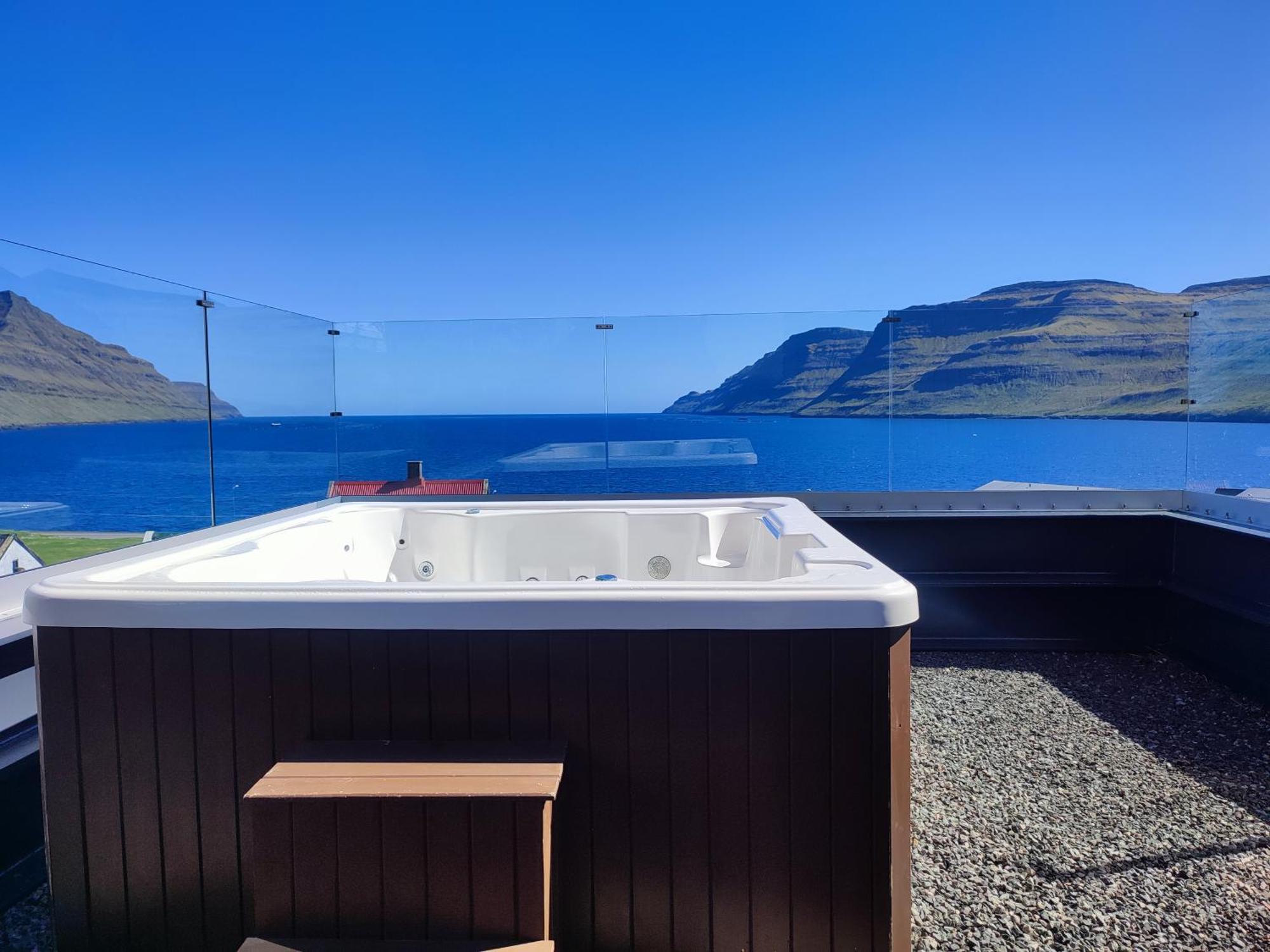 Gøtugjógv Log House Apartamento Exterior foto