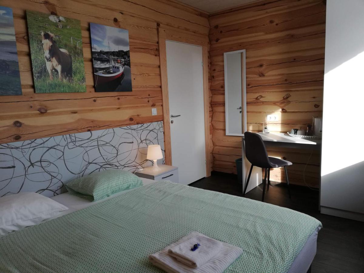 Gøtugjógv Log House Apartamento Exterior foto